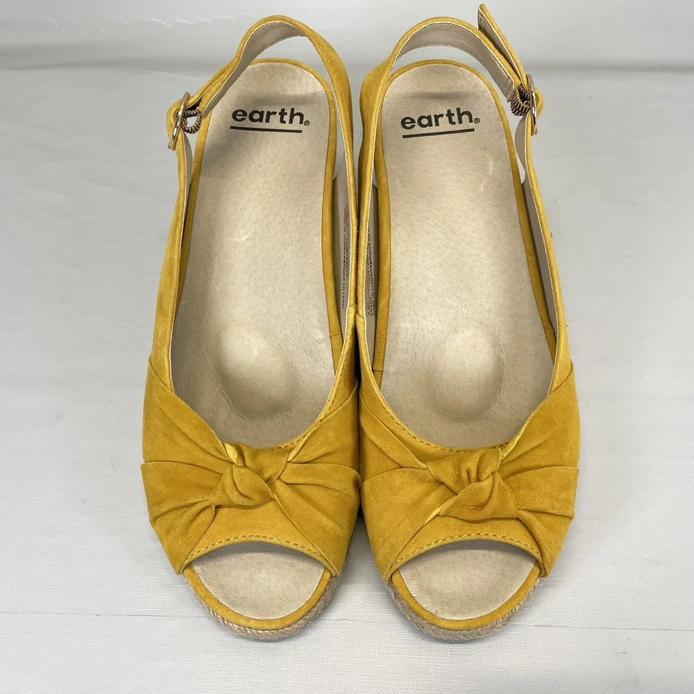 Earth Thara Bermuda Espadrille Wedge Sandals Womens Size 7 Yellow Slingback Shoe